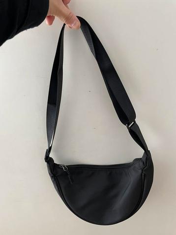 Zwarte schoudertas crossbody bag tasje 