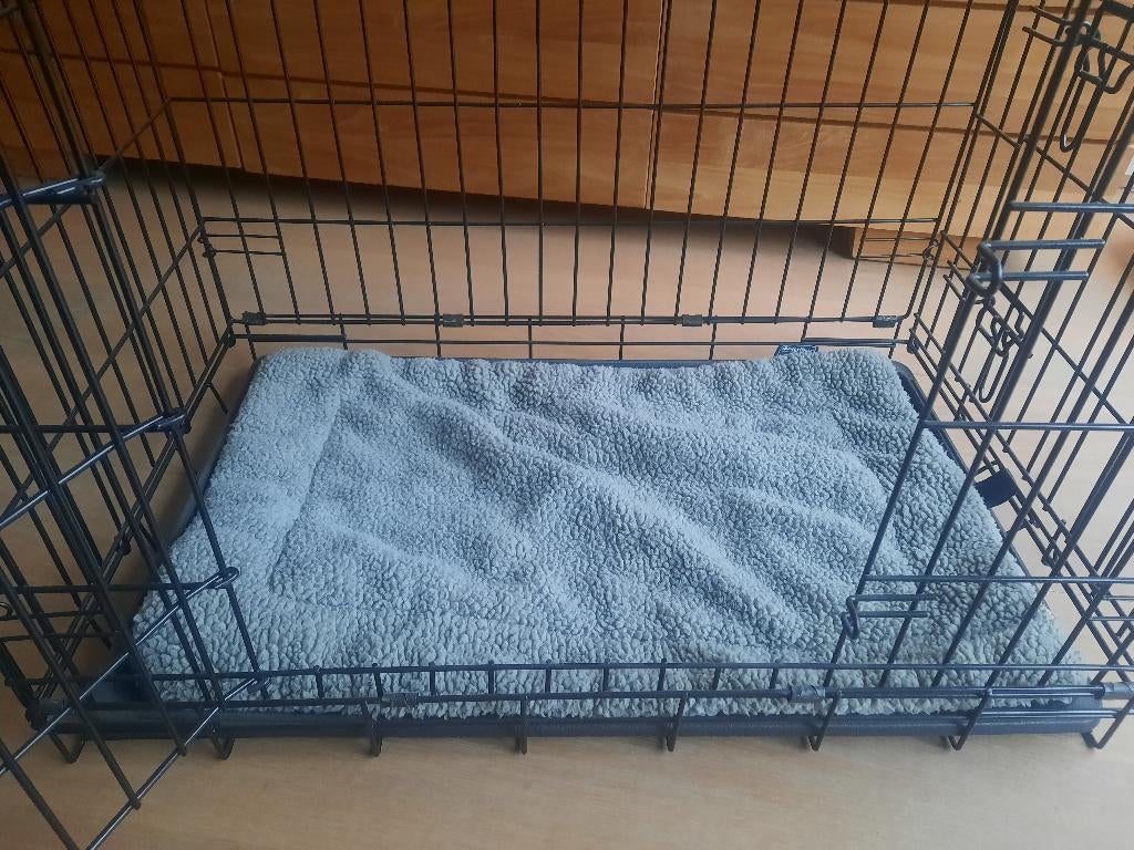 Bench 76x48x54, Dieren en Toebehoren, Ophalen, Zo goed als nieuw