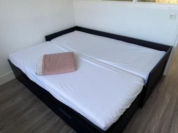 ️ Gratis af te halen – BRIMNES bedbank inclusief matras beschikbaar voor biedingen