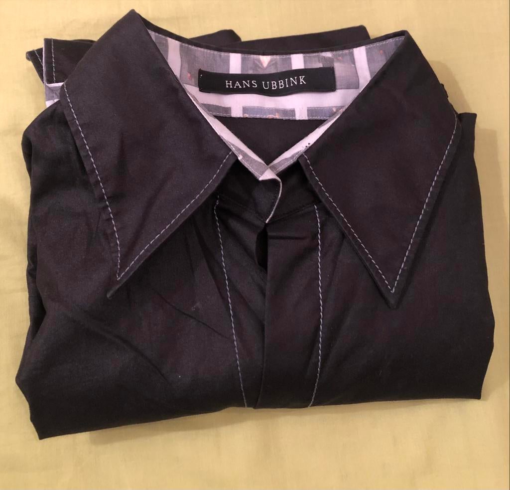 Stijlvol zwart overhemd van Hans Ubbink ZGAN, Kleding | Heren, Overhemden, Ophalen of Verzenden, Zo goed als nieuw, Zwart, Halswijdte 39/40 (M)