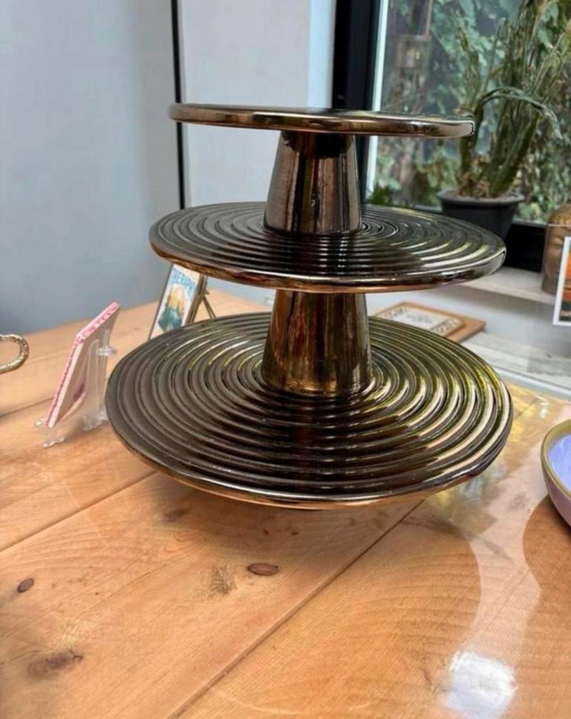 Dutchdeluxes keramiek Taartplateau Goud 3 stuks, Ophalen of Verzenden, ., ., .