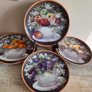 4 Limoges porseleinen borden, Beatriz serie beschikbaar voor biedingen