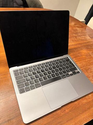 MacBook Air 13-inch (2020) – Intel i5 / 8GB / 256GB SSD beschikbaar voor biedingen