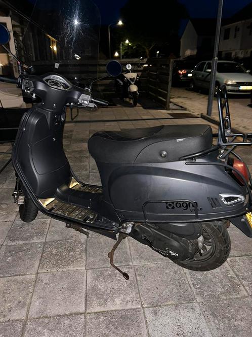AGM vx50 brom, Fietsen en Brommers, Scooters | Overige merken, Gebruikt, Ophalen of Verzenden