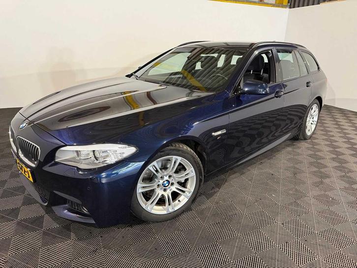 BMW 5-serie Touring 520d High Executive, TZ-672-J, Auto's, BMW, Bedrijf, 5-Serie, Overige brandstoffen, Euro 5, A, Stationwagon