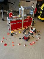Playmobil Brandweerkazerne met voertuigen en accessoires, Kinderen en Baby's, Ophalen, Zo goed als nieuw, Complete set