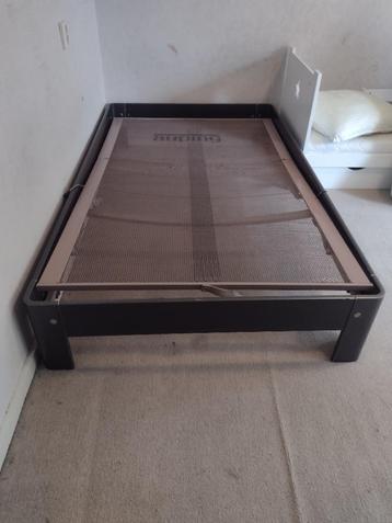 Auping Auronde bruin 210 lang gasveerspiraal 3 jr oud matras beschikbaar voor biedingen