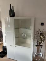 Mooi vitrine kast in wit hoogglans, Huis en Inrichting, Kasten | Vitrinekasten, Ophalen, Met deur(en), 50 tot 100 cm, 150 tot 200 cm