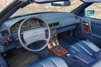 Mercedes-Benz SL-Klasse 300 "116.000 kilometers" In a very o, Auto's, Automaat, Cabriolet, Blauw, Metallic lak