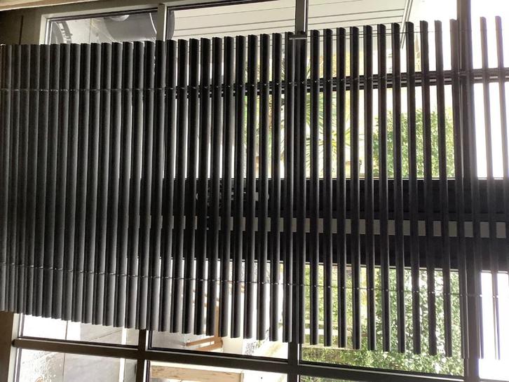 Horizontale Aluminium jaloezieën  25mm met Megaview, Huis en Inrichting, Stoffering | Gordijnen en Lamellen, Zo goed als nieuw