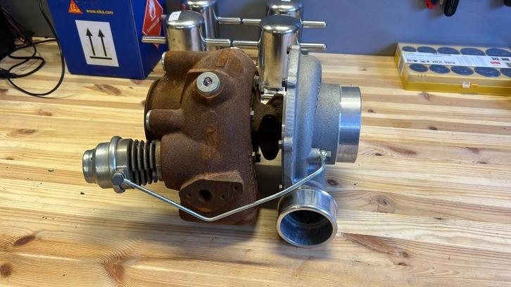 Volvo Penta K27 OEM Turbo 3830094 TAMD 63P, 71, 73 NIEUW, Watersport en Boten, Bootonderdelen, Nieuw, Motor en Techniek, Motorboot