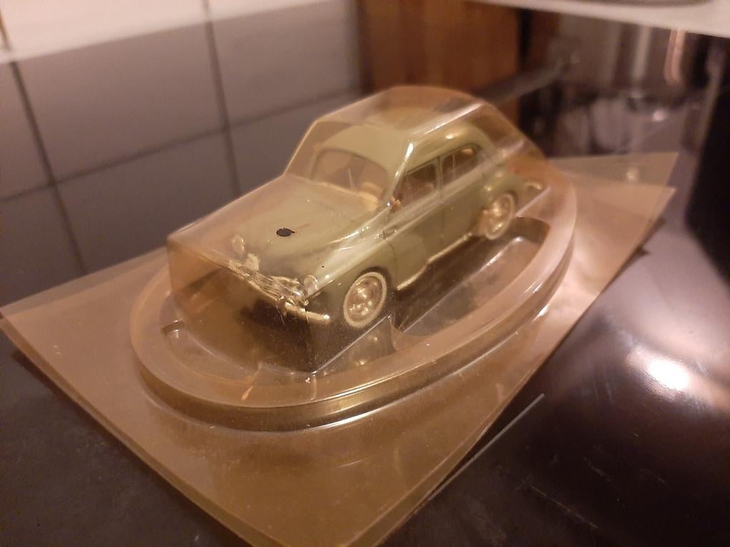 Renault 4 CV 1:43, Hobby en Vrije tijd, Modelauto's | 1:43, Verzenden, Nieuw, Auto, Solido