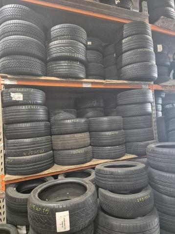 aktie auto BANDEN 255-40-18 255/45/18 265-35-18 275/40/18 beschikbaar voor biedingen