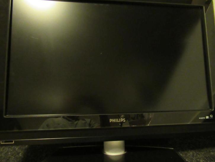 Philips tv,  37 inch, Audio, Tv en Foto, Televisies, Gebruikt, LCD, 40 tot 60 cm, HD Ready (720p), Philips, 50 Hz, Smart TV, Ophalen