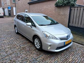 Toyota Prius Wagon 1.8 Full Hybrid 136PK Aut 96g 2013 Grijs beschikbaar voor biedingen