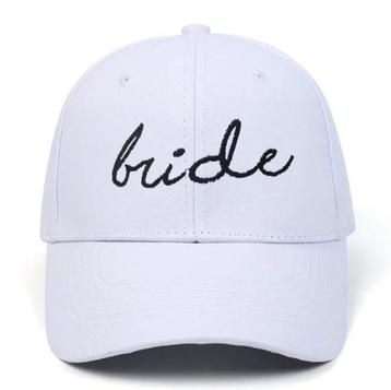 Cap Bride wit, ivoor, roze of beige beschikbaar voor biedingen