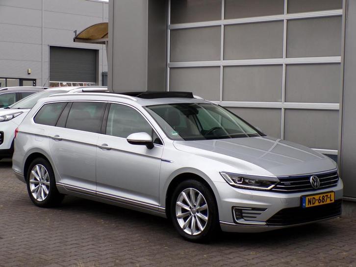 Volkswagen Passat Variant 1.4 TSI GTE Connected Series Plus, Auto's, Volkswagen, Bedrijf, Te koop, Passat, ABS, Achteruitrijcamera