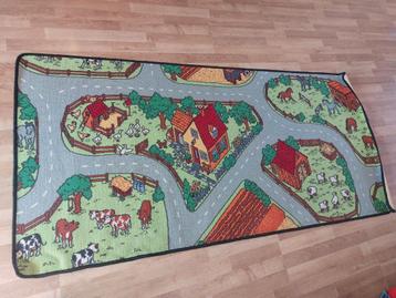 Speelkleed boerderij beschikbaar voor biedingen