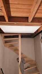Vlizo trap 68120, Doe-het-zelf en Verbouw, Ladders en Trappen, Ophalen