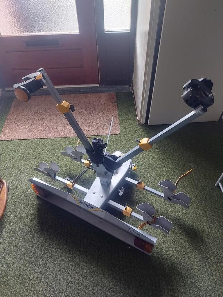 Spinder RC-2-F fietsendrager, Auto diversen, Fietsendragers, Gebruikt, Trekhaakdrager, 2 fietsen, Ophalen