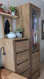 Twee kasten. Mag voor een klein prijsje weg, Zo goed als nieuw, Minder dan 100 cm, 25 tot 50 cm, 50 tot 100 cm