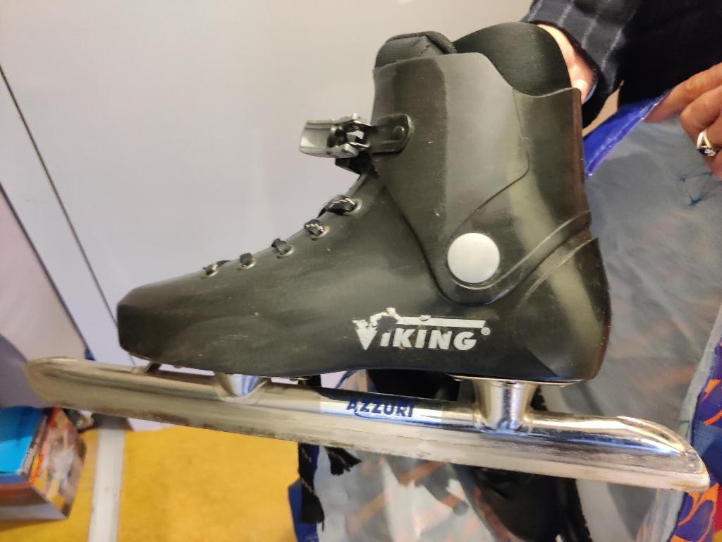 Viking schaatsen harde schaal maat 41, Ophalen, Viking, Gebruikt, Noren