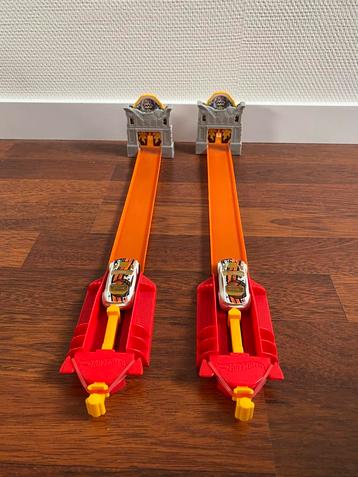2x Hot Wheels City- Robo Wrecker Destruction Robot beschikbaar voor biedingen