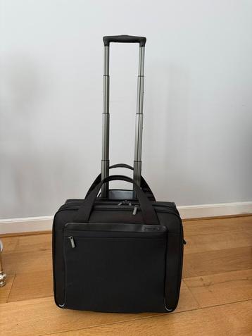 Samsonite Spectrolite Rolling Tote 17.3" beschikbaar voor biedingen