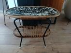 Riet rotan rohe tafeltje jaren 60 vintage, Huis en Inrichting, Tafels | Bijzettafels, 45 tot 60 cm, Minder dan 55 cm, Gebruikt