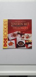 Toveren met theezakjes (doe boekjes), Ophalen of Verzenden, Zo goed als nieuw, Knutselwerk