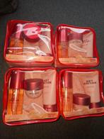 Toilettassen met verzorgingsproducten (advr 356), Ophalen of Verzenden, Nieuw, Overige typen