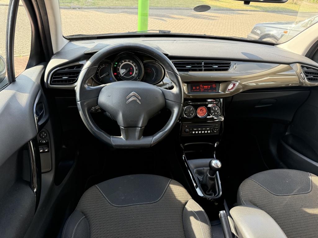 Citroën C3 1.4 VTi Collection | APK NIEUW BIJ VERKOOP |, Auto's, Citroën, Euro 5, Zwart, Origineel Nederlands, Bedrijf