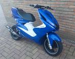 Yamaha aerox 70cc watergekoeld op kentekenlees beschrijving, Fietsen en Brommers, Ophalen, Tweetakt, Aerox, 70 cc