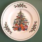 Kerst bord Royal Tudor Christmas Tree by Grindley of Stoke, Ophalen of Verzenden, Zo goed als nieuw, Porselein, Bord of Schaal