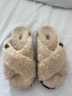 UGG pantoffels maat 38 een keer gedrsgen echt neek, Kleding | Dames, Schoenen, UGG, Overige kleuren, Ophalen of Verzenden, Zo goed als nieuw