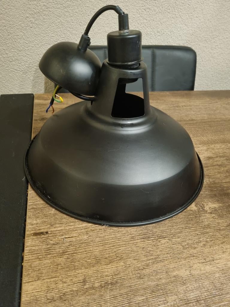 Div. lampen betonlook/zwart (als set of los), Huis en Inrichting, Lampen | Hanglampen, Ophalen of Verzenden, Zo goed als nieuw