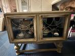Oud theekastje met servies & glas in lood, Huis en Inrichting, Gebruikt, 25 tot 50 cm, Overige houtsoorten, Met deur(en)