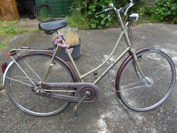 Mooie Union  Omafiets/damesfiets met 3 versnellingen 28 inch beschikbaar voor biedingen