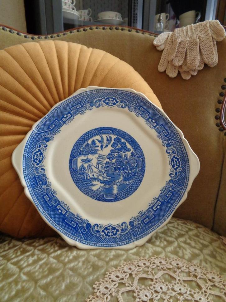 Brocante Gebakschaal / Schaal Willow van Regout ** Mimosa **, Antiek en Kunst, Antiek | Servies los, Ophalen of Verzenden