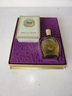 VINTAGE  geschenkvberpakking Mouson eau de lavendel en zeep, Verzamelen, Parfumverzamelingen, Verzenden, Nieuw, Parfumfles, Gevuld