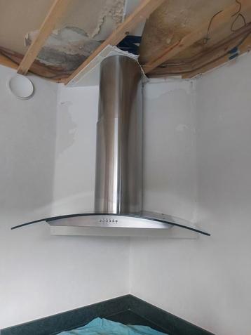 Boret Afzuigkap van glas met Rvs schacht beschikbaar voor biedingen