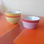 Te koop gevraagd  tric schaaltjes 15 cmQ de, Huis en Inrichting, Keuken | Servies, Ophalen of Verzenden, Glas, Overige stijlen