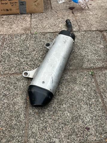 Yamaha yz 125 cc 2 t demper yz ook kappen beschikbaar voor biedingen