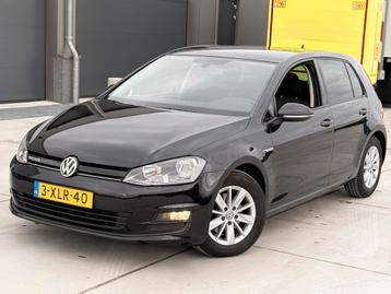 Volkswagen Golf 1.6 TDI 81KW 5D Blue Motion 2014 Zwart beschikbaar voor biedingen