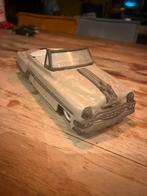 Vintage Pontiac Minister de luxe, Hobby en Vrije tijd, Modelauto's | 1:18, Ophalen of Verzenden, Gebruikt, Auto, Overige merken