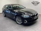 BMW 5-serie Touring 530i xDrive Luxury Line l Panorama l Hea, Te koop, 5 stoelen, 14 km/l, Benzine