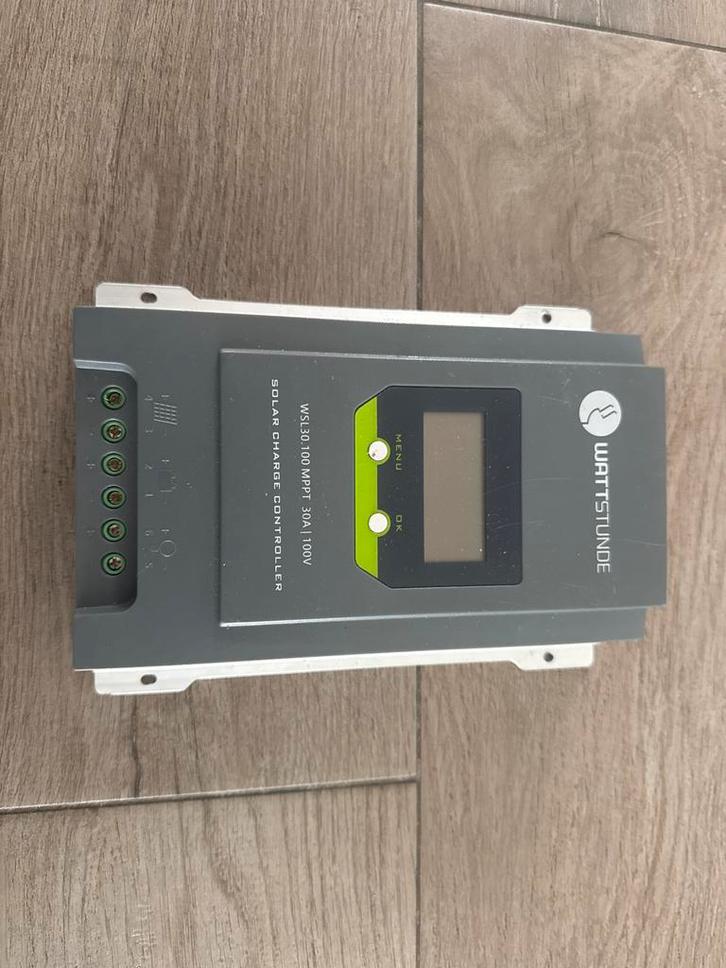 Wattstunde WSL30.100 MPPT Solar laadregelaar, Hobby en Vrije tijd, Elektronica-componenten, Zo goed als nieuw, Ophalen of Verzenden