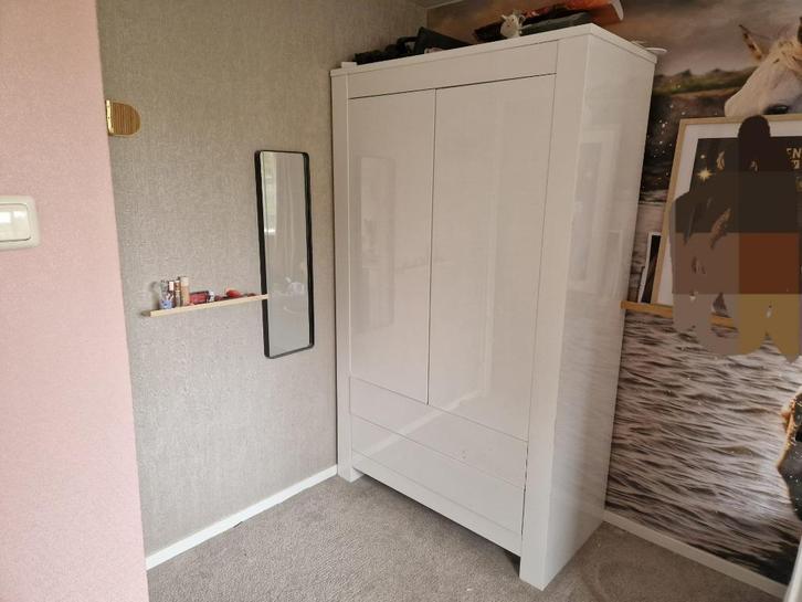 Kledingkast Kidsmill Alaska met 2 lades (Nieuwprijs € 570), Huis en Inrichting, Kasten | Kledingkasten, Gebruikt, 200 cm of meer