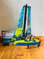 Lego Technic 42105 Catamaran, Ophalen of Verzenden, Gebruikt, Complete set, Lego