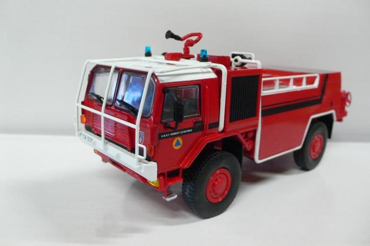 briment apache vliegveldbrandweerauto - 1/43-altaya, Hobby en Vrije tijd, Modelauto's | 1:43, Nieuw, Bus of Vrachtwagen, Overige merken